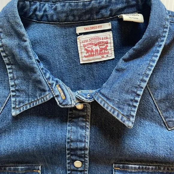 Levi’s Tailored Fit Shirt Size XL - Picture 3 of 5